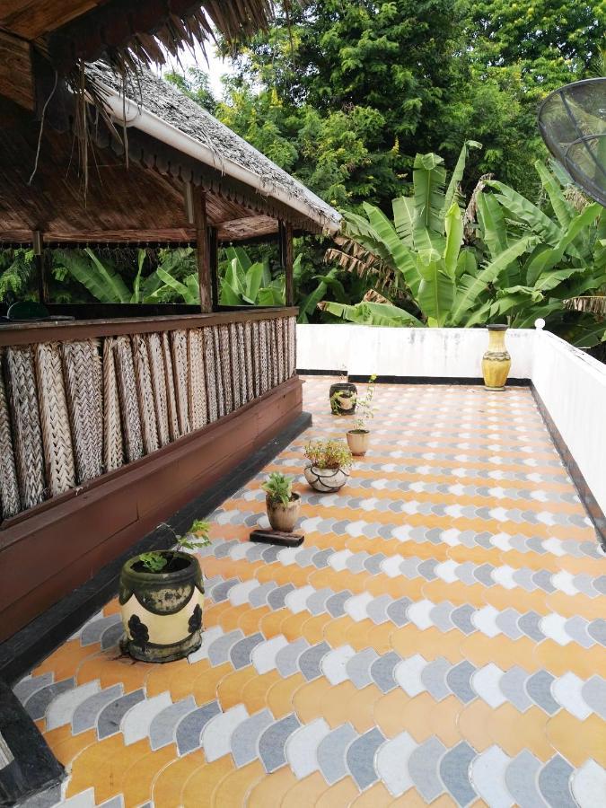 Sharook Riviera Grand Lodge Wete Ngoại thất bức ảnh